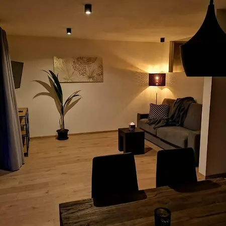 Antonya Apartment Schenna